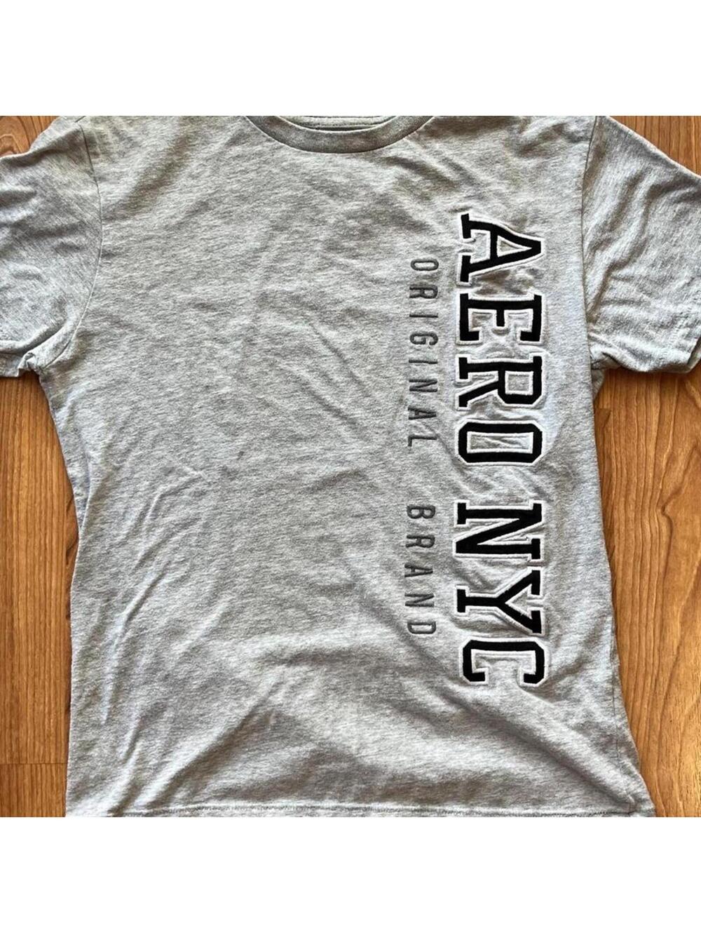 Aeropostale Y2K Graphic tee | size XS